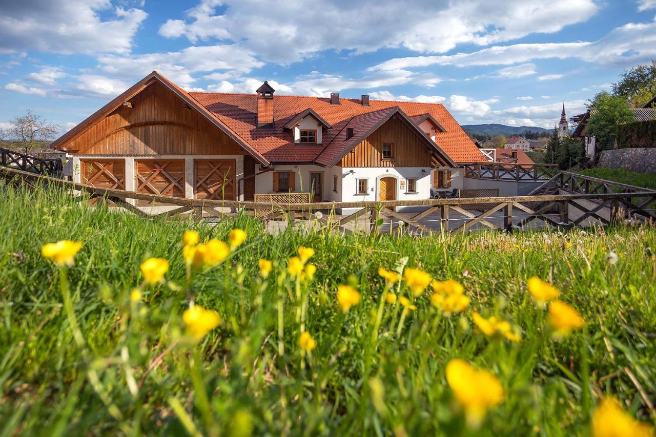 Apartments Tourist Farm Matijovc Naklo Bagian luar foto